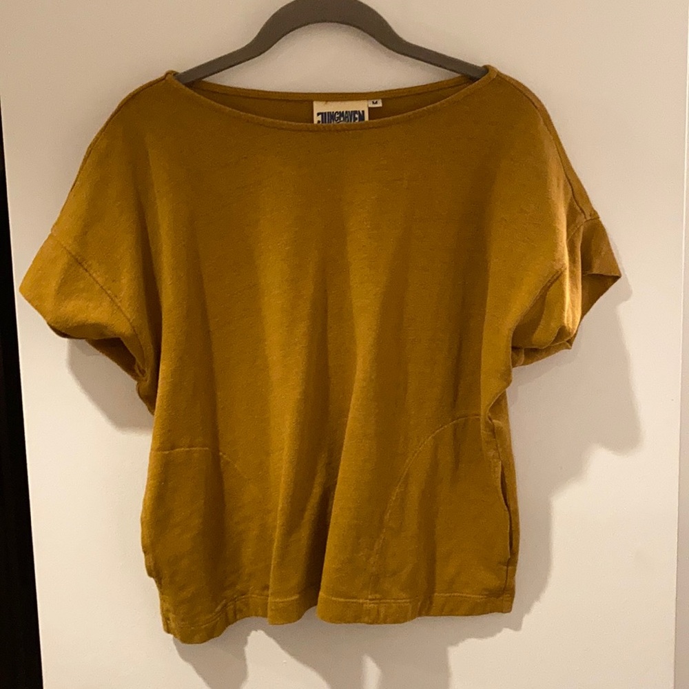 Cute mustard t shirt *sustainable material*